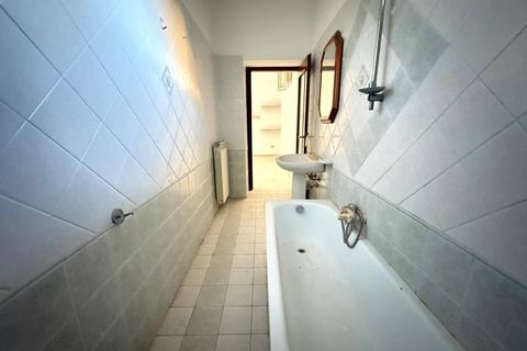 Lejlighed i Caserta, Caserta, Caserta - € 80.000 | Ref: 2V48 - foto 24