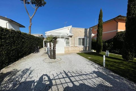 Villa i Pietrasanta, Lucca, Pietrasanta - € 1.480.000 | Ref: CBI129-1110-130550 - foto 24