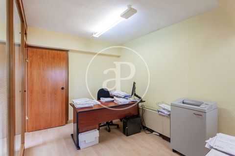Villa i Madrid, Madrid, Madrid - € 1.850.000 | Ref: VMO2510005 - foto 26