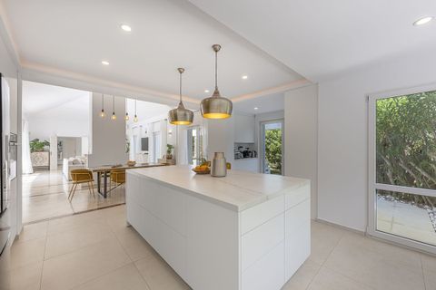 Villa i Sotogrande, Cadiz, Sotogrande - € 1.795.000 | Ref: R5166613 - foto 21