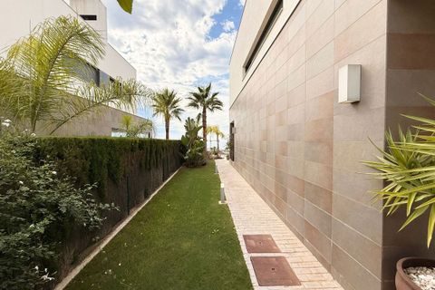Villa i Manilva, Malaga, Manilva - € 1.075.000 | Ref: R5167300 - foto 22