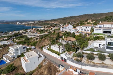 Villa i Manilva, Malaga, Manilva - € 1.285.000 | Ref: R5185072 - foto 31
