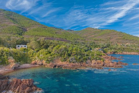 Villa i Saint-Raphael, Var, Saint-Raphael - € 1.950.000 | Ref: HH-15952357 - foto 6