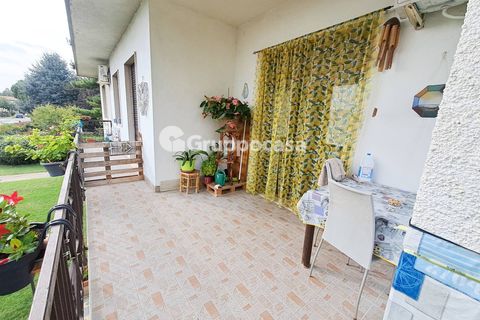 Villa a Mesero, Milan, Mesero - € 362.000 | Ref: Villa con due appartamenti, via 2 Giugno 6, Mesero - foto 15