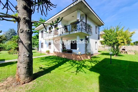 Villa a Mesero, Milan, Mesero - € 362.000 | Ref: Villa con due appartamenti, via 2 Giugno 6, Mesero - foto 45