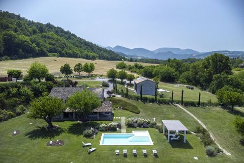 Landejendom i Cagli, Pesaro and Urbino, Cagli - € 1.100.000 | Ref: CBI160-2553-138 - foto 3