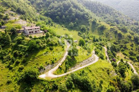 Landejendom i Gubbio, Perugia, Gubbio - € 390.000 | Ref: CBI160-2553-139 - foto 1