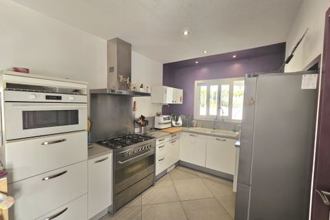 Villa a Montblanc, Herault, Montblanc - € 320.000 | Ref: V310002448 - foto 12