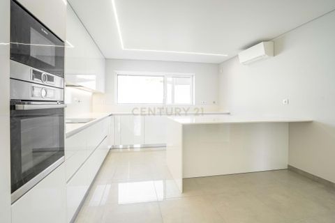 Villa i Sintra, Lisbon, Sintra - € 800.000 | Ref: C0263-01419 - foto 23