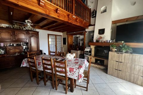 Villa a Mirambeau, Charente-Maritime, Mirambeau - € 234.750 | Ref: PSO4267 - foto 3