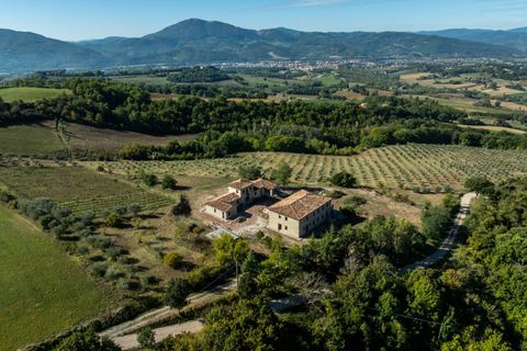 Landejendom i Umbertide, Perugia, Umbertide - € 1.280.000 | Ref: CBI134-2230-215 - foto 2