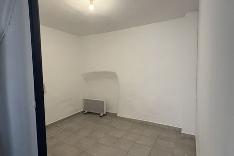 Landsbyhus i Bessan, Herault, Bessan - € 64.000 | Ref: 35859 - foto 4