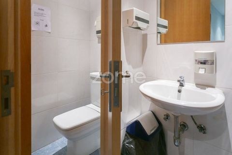 Erhvervsejendom i Oliveira do Douro, Porto, Oliveira do Douro - € 199.500 | Ref: ZMPT581751 - foto 3