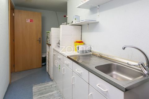 Erhvervsejendom i Oliveira do Douro, Porto, Oliveira do Douro - € 199.500 | Ref: ZMPT581751 - foto 6