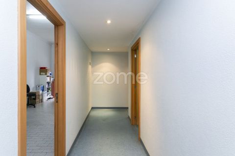 Erhvervsejendom i Oliveira do Douro, Porto, Oliveira do Douro - € 199.500 | Ref: ZMPT581751 - foto 13