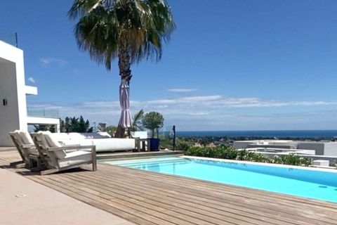 Villa a El Paraiso, Malaga, El Paraiso - € 2.950.000 | Ref: DPIe18688 - foto 3