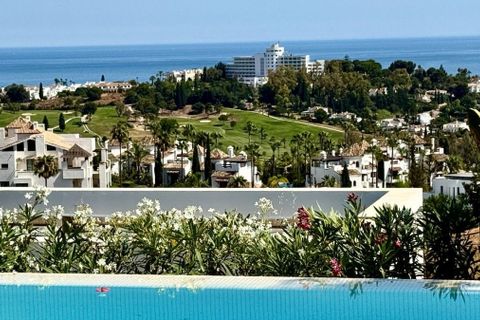 Villa a El Paraiso, Malaga, El Paraiso - € 2.950.000 | Ref: DPIe18688 - foto 5
