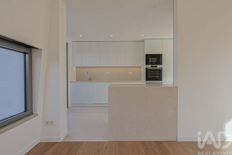 Byhus i Almada, Setubal, Almada - € 749.000 | Ref: 729726 - foto 11