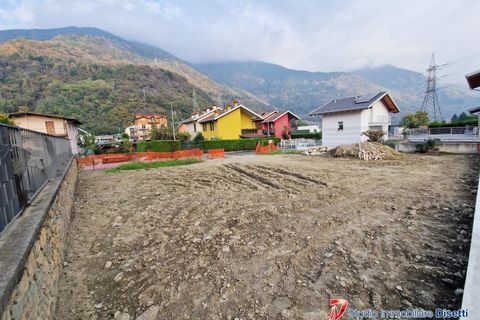 Helårsgrund i Edolo, Brescia, Edolo - € 130.000 | Ref: IMM.1 - foto 4