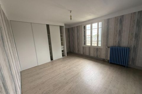 Villa a Yzeure, Allier, Yzeure - € 107.000 | Ref: 424622LHS - foto 8
