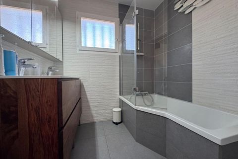 Villa i Chassieu, Rhone, Chassieu - € 630.000 | Ref: 423135NNOV - foto 9
