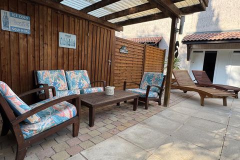 Villa i Chassieu, Rhone, Chassieu - € 630.000 | Ref: 423135NNOV - foto 16