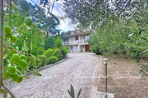 Villa i Nimes, Gard, Nimes - € 499.000 | Ref: 410167DGUI - foto 2