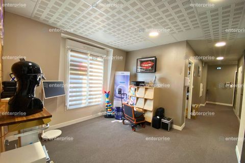 Erhvervsejendom i Chantilly, Oise, Chantilly - € 215.000 | Ref: 34235 - foto 5