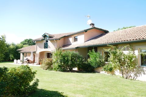 Villa a Marmande, Lot-et-Garonne, Marmande - € 492.000 | Ref: 1-25-10-64 - foto 4