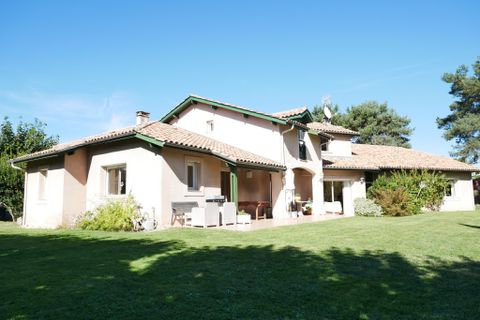 Villa a Marmande, Lot-et-Garonne, Marmande - € 492.000 | Ref: 1-25-10-64 - foto 5
