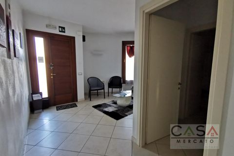 Erhvervsejendom i Cordenons, Pordenone, Cordenons - € 120.000 | Ref: 2330-112 - foto 2