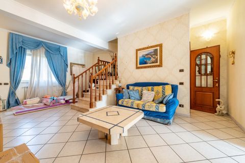Villa i Rome, Rome, Rome - € 278.000 | Ref: DANI37 - foto 2