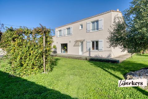 Villa a Saintes, Charente-Maritime, Saintes - € 299.000 | Ref: DOM25079 - foto 16