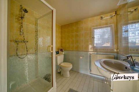 Villa a Saintes, Charente-Maritime, Saintes - € 299.000 | Ref: DOM25079 - foto 21
