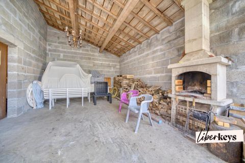 Villa a Saintes, Charente-Maritime, Saintes - € 299.000 | Ref: DOM25079 - foto 22