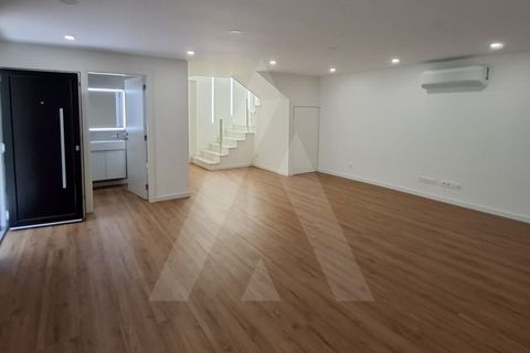 Villa i Carcavelos, Lisbon, Carcavelos - € 1.250.000 | Ref: 1150885/25LS - foto 4