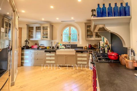 Villa i Antibes, Alpes-Maritimes, Antibes - € 9.950.000 | Ref: V0700AN - foto 10
