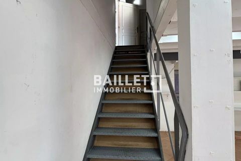 Erhvervsejendom i Antibes, Alpes-Maritimes, Antibes - € 3.000/måned | Ref: 0903 - foto 11