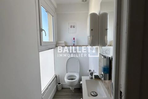 Erhvervsejendom i Antibes, Alpes-Maritimes, Antibes - € 3.000/måned | Ref: 0903 - foto 16