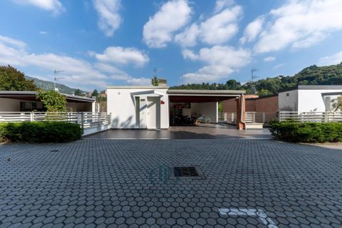 Villa i Como, Como, Como - € 990.000 | Ref: 86364060 - foto 41