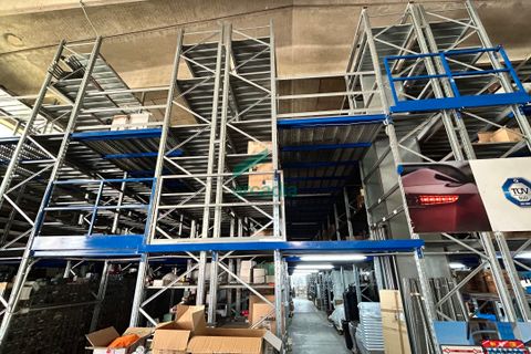 Erhvervsejendom i Modugno, Bari, Modugno - € 1.700.000 | Ref: 11997/2025 - foto 13