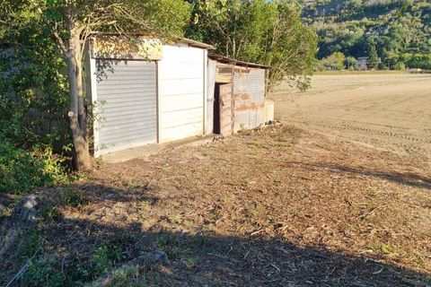 Helårsgrund i Controguerra, Teramo, Controguerra - € 25.000 | Ref: VM2749 - foto 2