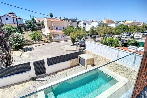 Villa a Almada, Setubal, Almada - € 750.000 | Ref: 10548 - foto 13