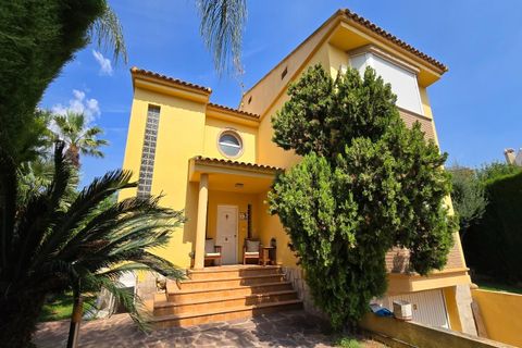 Villa i Riba-Roja De Turia, Valencia, Riba-Roja De Turia - € 590.000 | Ref: VLCZO4170 - foto 2