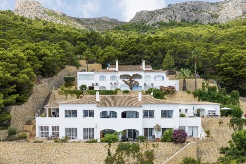 Villa i Calpe, Alicante, Calpe - € 795.000 | Ref: 741699 - foto 1