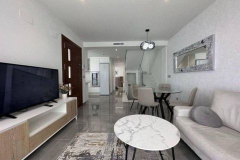 Villa i Torrevieja, Alicante, Torrevieja - € 690.000 | Ref: 741534 - foto 5