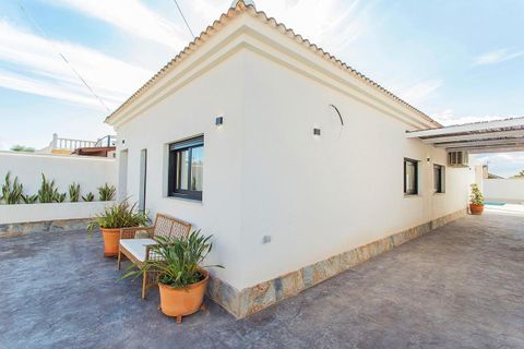 Byhus i Torrevieja, Alicante, Torrevieja - € 499.000 | Ref: 741525 - foto 2