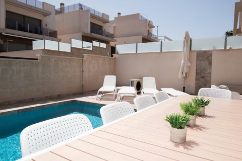 Villa i Orihuela Costa, Alicante, Orihuela Costa - € 560.000 | Ref: 741514 - foto 6