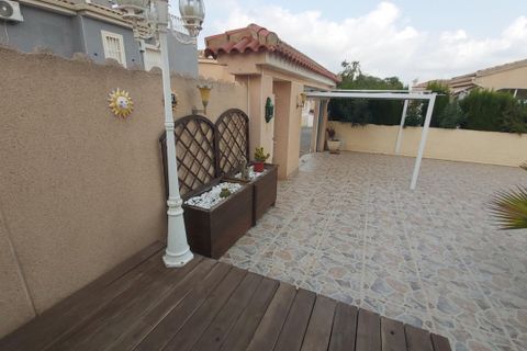 Villa i Rojales, Alicante, Rojales - € 299.000 | Ref: 744717 - foto 18