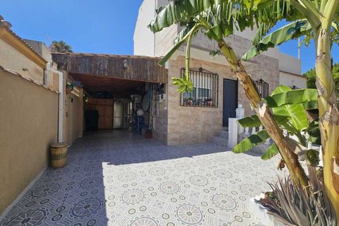 Villa i Torrevieja, Alicante, Torrevieja - € 495.000 | Ref: 744614 - foto 2